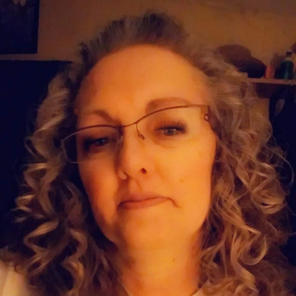 Meet your Posher, Annetta